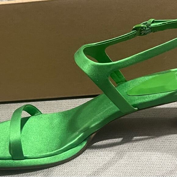 Vince Women's Emerald Green Sandals - Picture 9 of 10